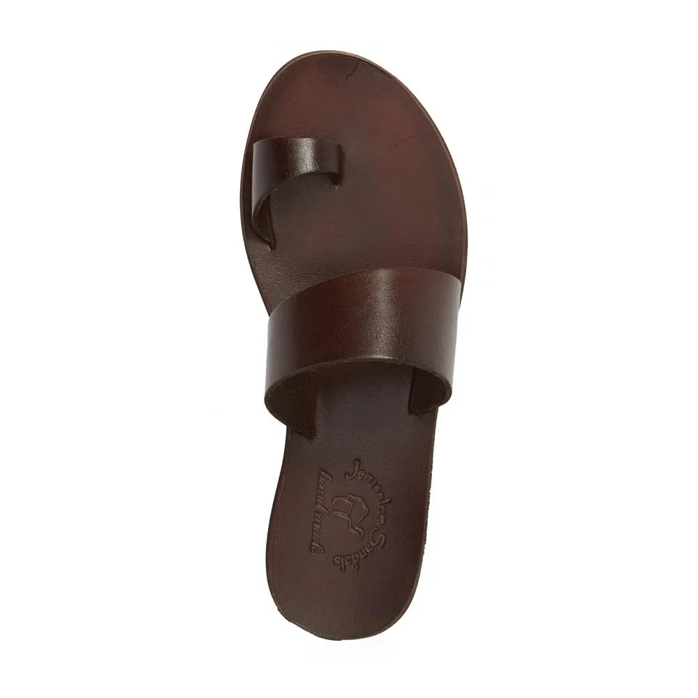 Abra - Leather Toe Loop Sandal | Brown