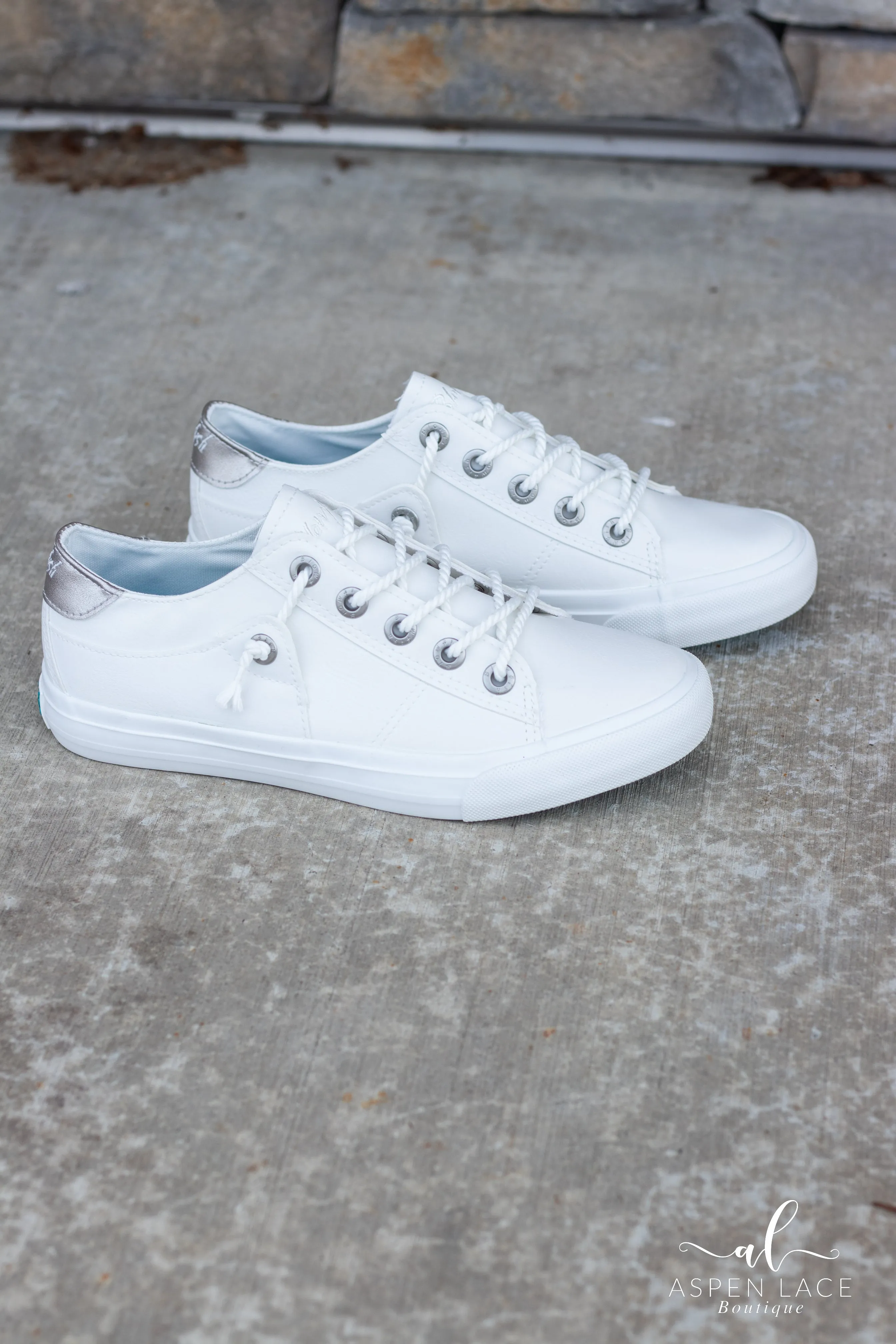 Blowfish Martina Sneakers (White/Silver Earth)