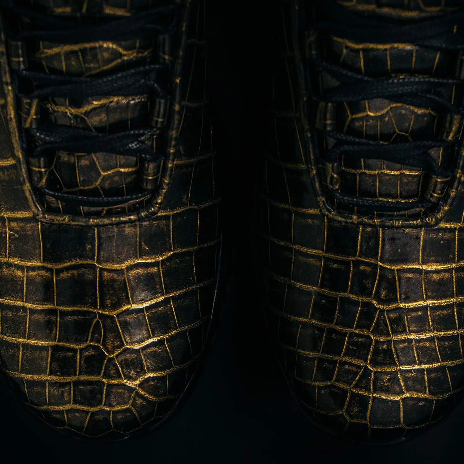 Men's Lusso Supreme Black / Pure Gold