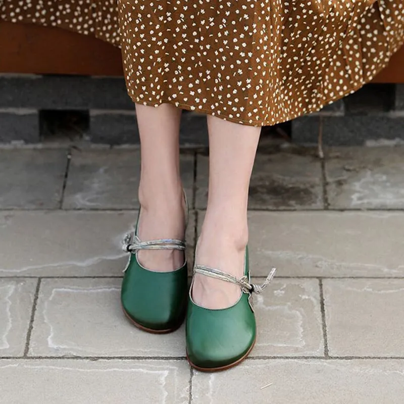 Retro Leather Strappy Mary Jane Pumps Block Heel in Green/Beige